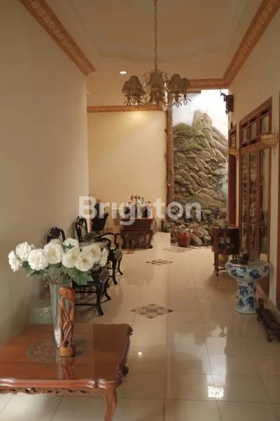 image RUMAH MEWAH DEKAT MIROTA KAMPUS GODEAN (5)