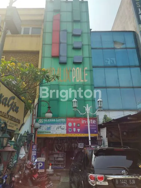 image RUKO DIDAERAH STRATEGIS DI TANJUNG DUREN JAKBAR (1)