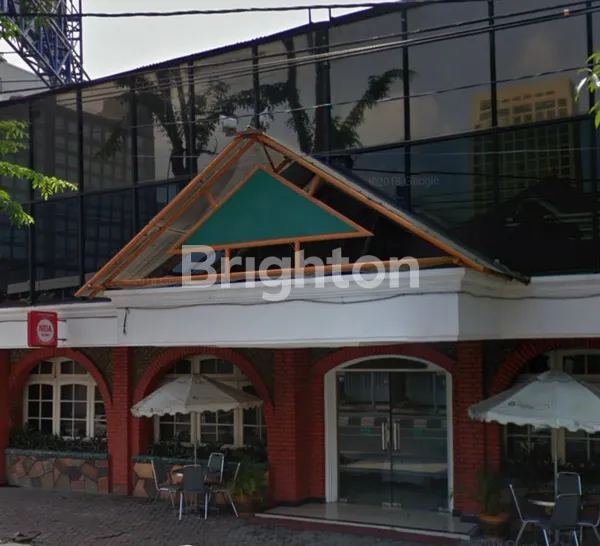 image HOTEL DI PUSAT KOTA SBY (1)