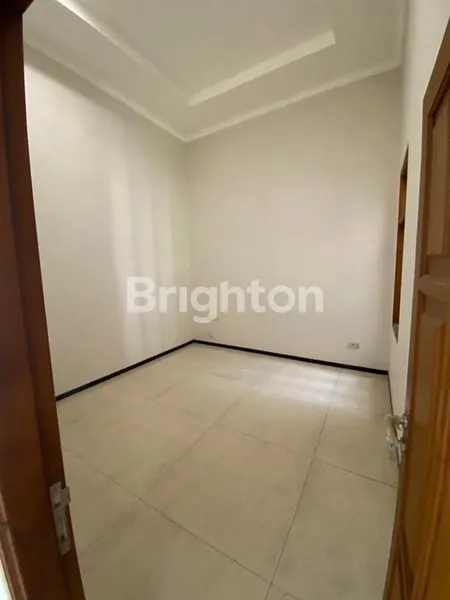 image RUMAH SIAP HUNI JALAN UTAMA TIDAR (6)