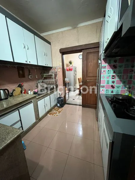 image RUMAH BESAR CIPTA MENANGGAL (7)