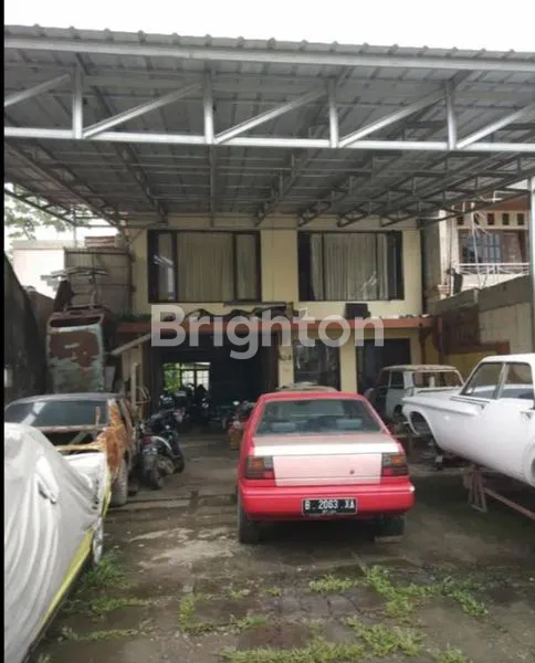 TANAH BONUS BANGUNAN EX BENGKEL