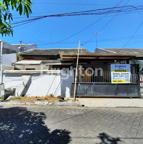 image RUMAH SECOND  RUNGKUT MAPAN TENGAH LINGKUNGAN NYAMAN DAN TENANG DEKAT KE MERR (1)