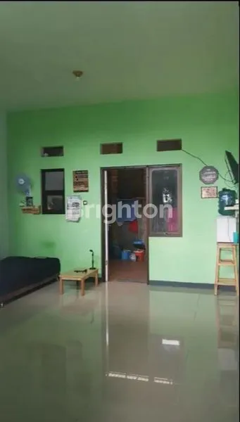 image RUMAH MINIMALIS SIAP HUNI STRATEGIS (4)