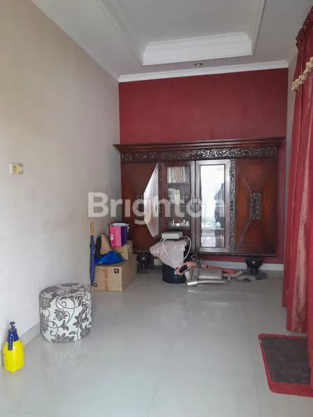 image HUNIAN STRATEGIS DI PINGGIR JALAN (4)