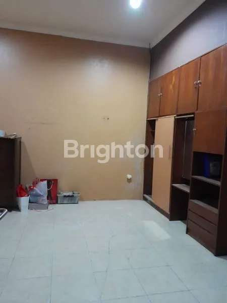 image HUNIAN STRATEGIS DI PINGGIR JALAN (6)