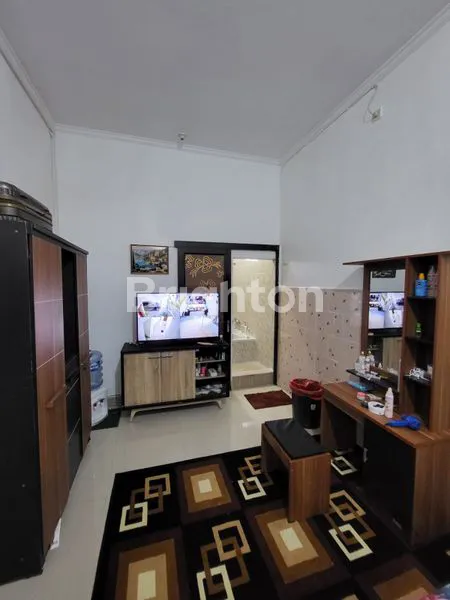 image HUNIAN MINIMALIS MODERN 3 LANTAI BERLOKASI DI JIMBARAN BALI (10)