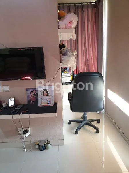 image SECOND MINIMALIS THE MANSION PAKUWON INDAH! JUAL CEPAT RUMAH 2 LANTAI KONDISI TERAWAT! (3)