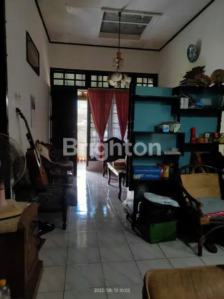 image RUMAH RUNGKUT LUAS SIAP HUNI, STRATEGIS TOLL PONDOK CANDRA, MERR, BANDARA JUANDA SURABAYA (1)