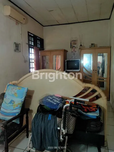 image RUMAH RUNGKUT LUAS SIAP HUNI, STRATEGIS TOLL PONDOK CANDRA, MERR, BANDARA JUANDA SURABAYA (4)