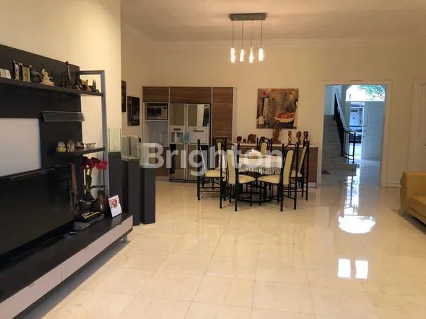 image RUMAH FURNISH DI FONTAINEBLEAU GOLF RESIDENCE BSD CITY (6)