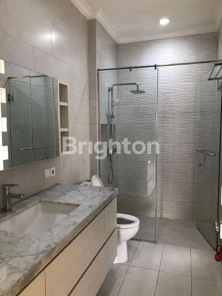 image RUMAH FURNISH DI FONTAINEBLEAU GOLF RESIDENCE BSD CITY (5)