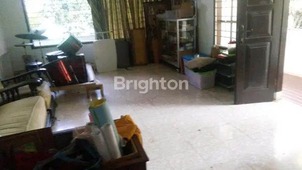 image RUMAH DI TANAH YANG LUAS DENGAN PEMANDANGAN DI DAGO BANDUNG (2)