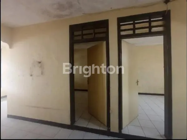 image RUMAH DALAM KOMPLEK (8)