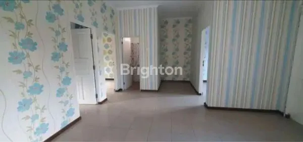 image RUMAH CANTIK DI PERUMAHAN SEPINGGAN PRATAMA (3)