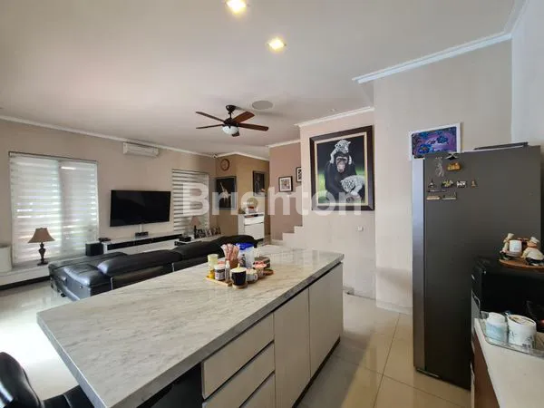 image RUMAH MEWAH DI KAWASAN ELIT CINERE (7)