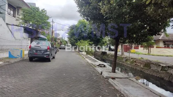 image RUMAH HOOK KLAMPIS WISMA MUKTI HITUNG TANAH SAJA LINGKUNGAN NYAMAN LOKASI STRATEGIS (2)