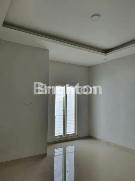 image RUMAH BARU GRESS MINIMALIS ROW JALAN LEBAR DI NIRWANA EKSEKUTIF (2)