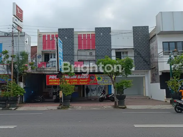 RUKO 2 LANTAI DI MANTIJERON