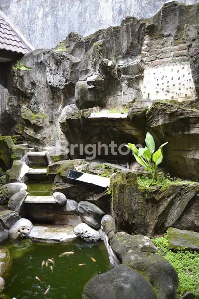 image RUMAH MEWAH HOOK 2 LANTAI DI DELTA SARI, WARU-SIDOARJO (5)