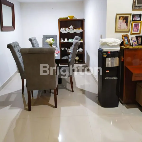 image RUMAH CANTIK PONDOK HIJAU CIPUTAT (3)