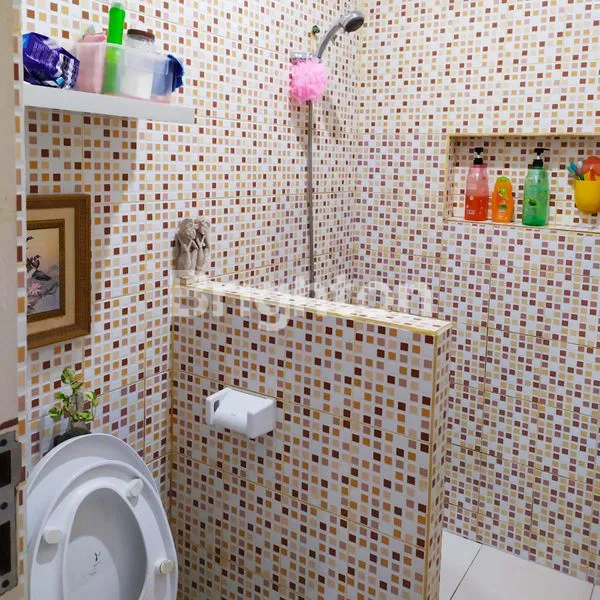 image RUMAH CANTIK PONDOK HIJAU CIPUTAT (7)