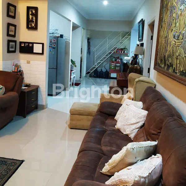 image RUMAH CANTIK PONDOK HIJAU CIPUTAT (5)
