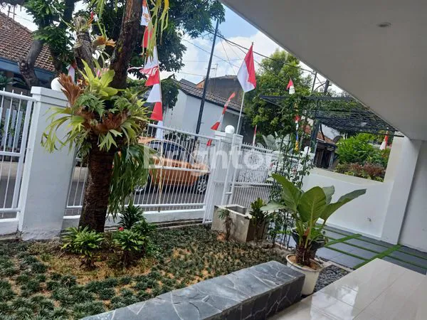image RUMAH ASRI DI PUSAT KOTA (7)