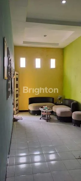 image RUMAH 1,5 LANTAI LOKASI STRATEGIS  (1)