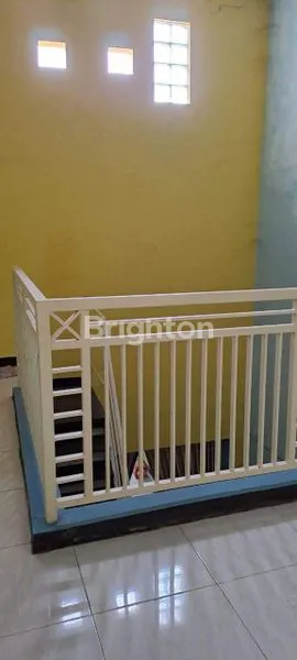 image RUMAH 1,5 LANTAI LOKASI STRATEGIS  (5)