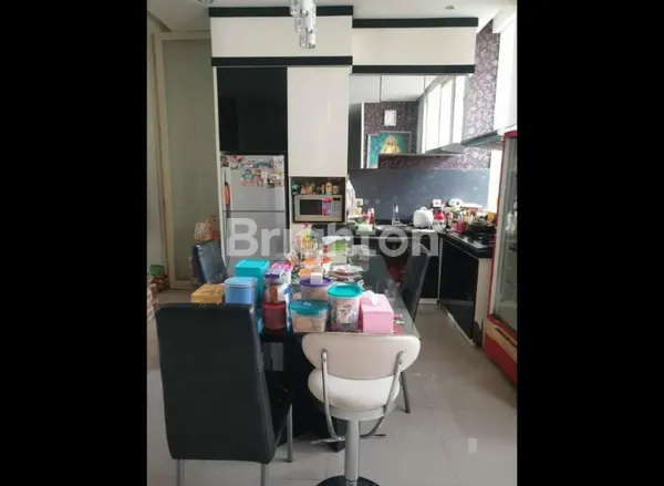 image RUMAH 2 LT PAKUWON INDAH THE MANSION SIAP HUNI (8)