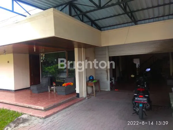 image RUMAH DI JL. KETINTANG WIYATA (3)