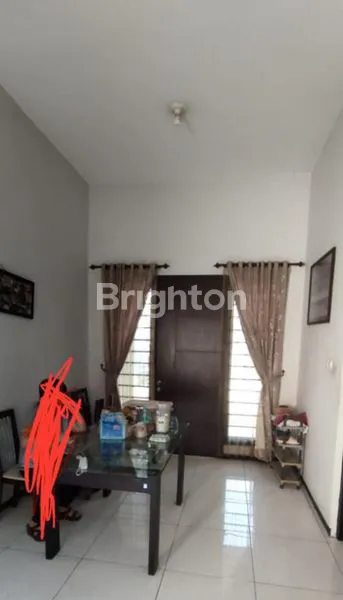 image RUMAH SIAP HUNI BARU RENOVASI HOOK NGINDEN INTAN BARAT  (4)