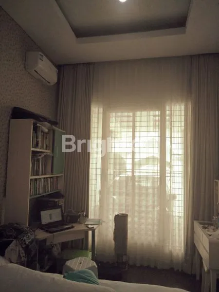 image RUMAH SIAP HUNI PERUM GUNUNG ANYAR PERMAI REGENCY (1)