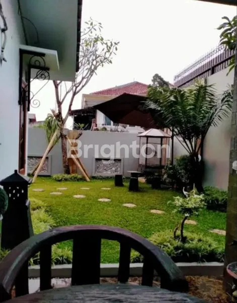 image HUNIAN NYAMAN 2 LANTAI ASRI STRATEGIS DAN LUAS (3)