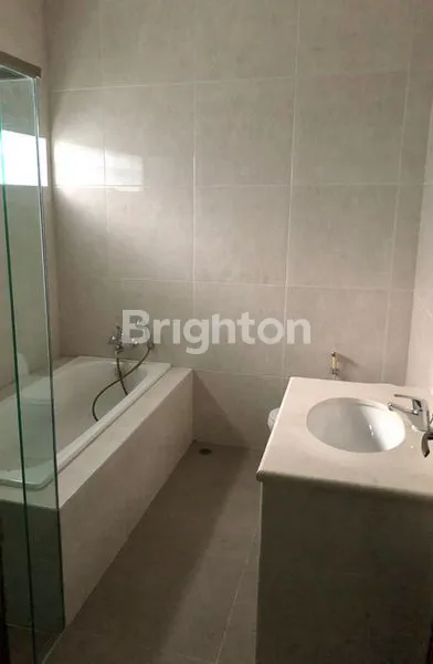 image TURUN HARGA RUMAH HOOK DIAMOND HILL CITRALAND, LOKASI JALAN KEMBAR SAMPING TAMAN (3)