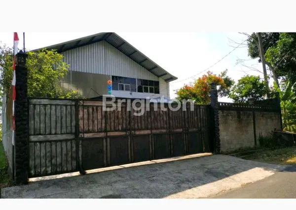 image GUDANG BESAR STRATEGIS DI SLEMAN (1)