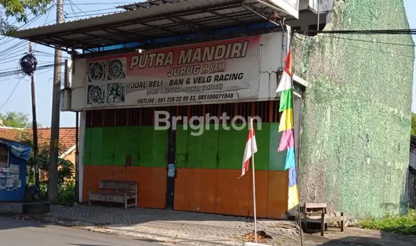 image RUKO 3 LANTAI DEKAT UNIVERSITAS SURAKARTA (1)