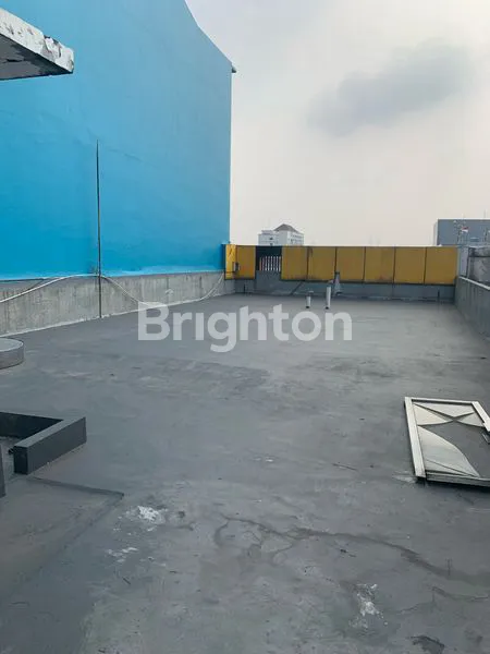 image RUKO DI LOKASI STRATEGIS JALAN PAUS RAWAMANGUN (4)