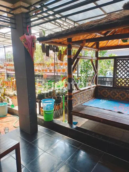 image RUKO 2 LANTAI STRATEGIS POROS JALAN UTAMA TLOGOMAS MALANG (7)