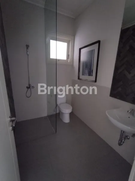 image RUMAH NEW MINIMALIS PURI GALAXY SAMPING PERUMAHAN ARAYA GALAXY BUMI PERMAI DEKAT KE PETRA SCHOOL, VITA SCHOOL, ITS,  HANG TUAH SUPERINDO DAN GALAXY MALL (3)