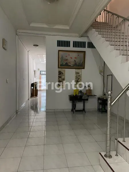 image RUKO KEREN LOKASI PREMIUM DI TENGAH KOTA (2)