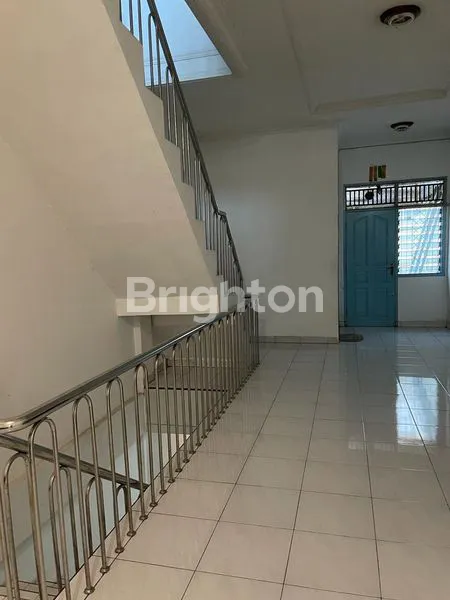 image RUKO KEREN LOKASI PREMIUM DI TENGAH KOTA (5)