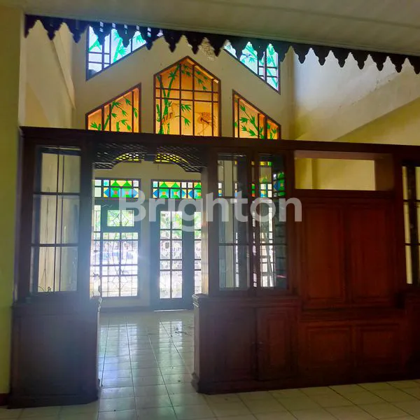 image RUMAH LUAS 2 LANTAI LOKASI TENGAH KOTA DI SALATIGA (6)