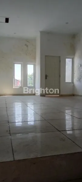 image RUKO 2LT DEKAT AMBARRUKMO PLASA JOGJA (6)