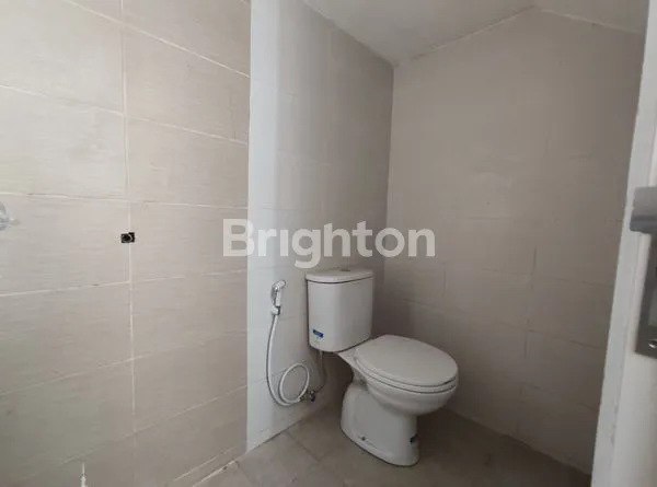 image RUMAH BARU AREA BOULEVARD (3)