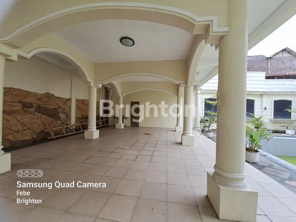 image RUMAH + SWIMMING POOL DEKAT SOEKARNO HATTA LOWOKWARU MALANG (6)