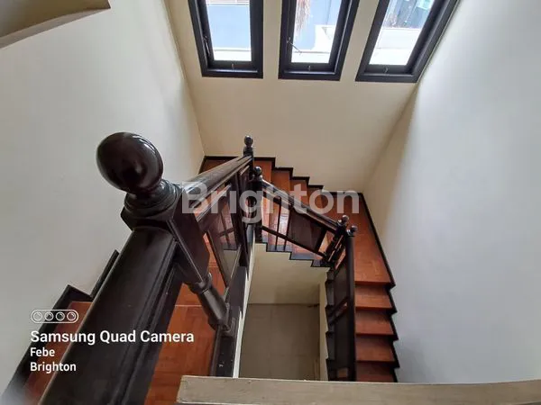 image RUMAH + SWIMMING POOL DEKAT SOEKARNO HATTA LOWOKWARU MALANG (5)