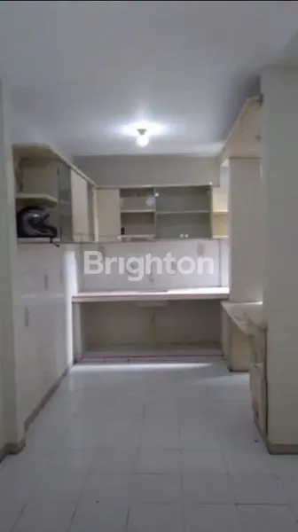 image RUMAH STRATEGIS DI TENGAH KOTA (1)