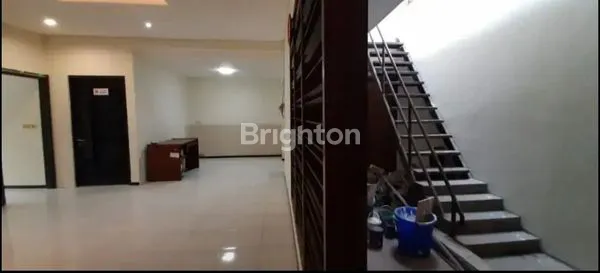 image RUMAH PURI ANJASMORO VOCOK UNTUK KANTOR/RUMAH TINGGAL (2)